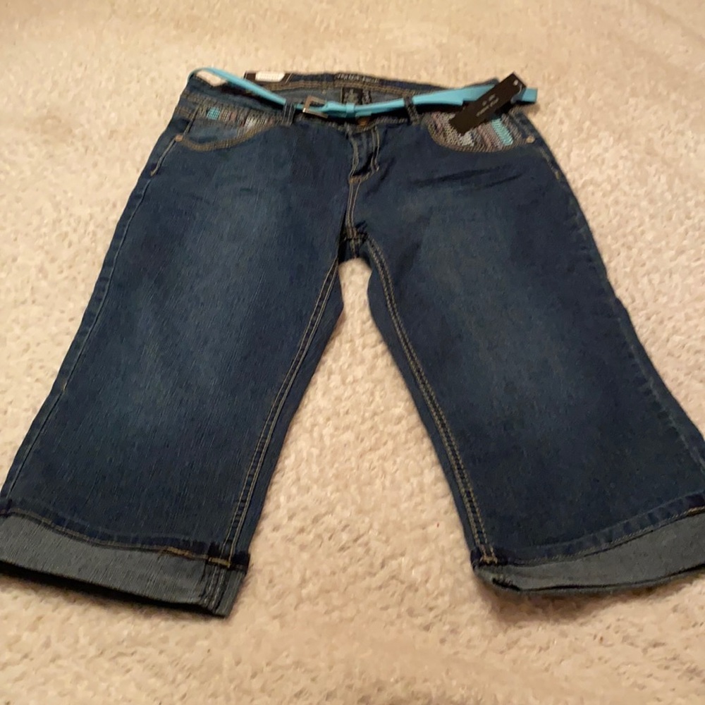 NWT Vintage Harlem Jean Capris Size 15